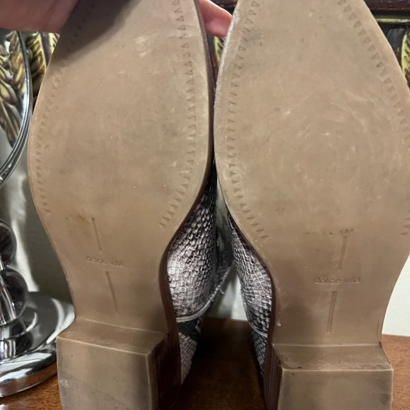 Dolce Vita Faux Snakeskin ankle boots - Picture 7 of 7